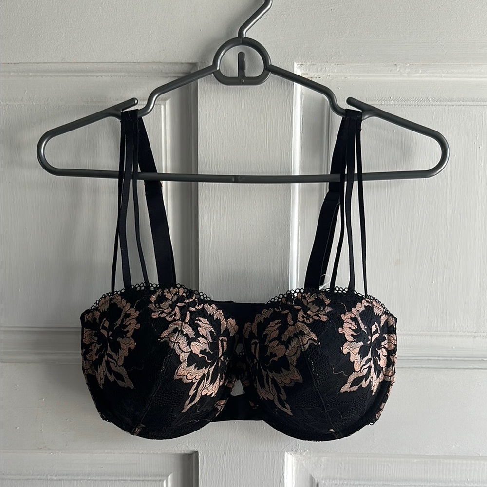 Soma Black and Gold Lace Underwire Bra